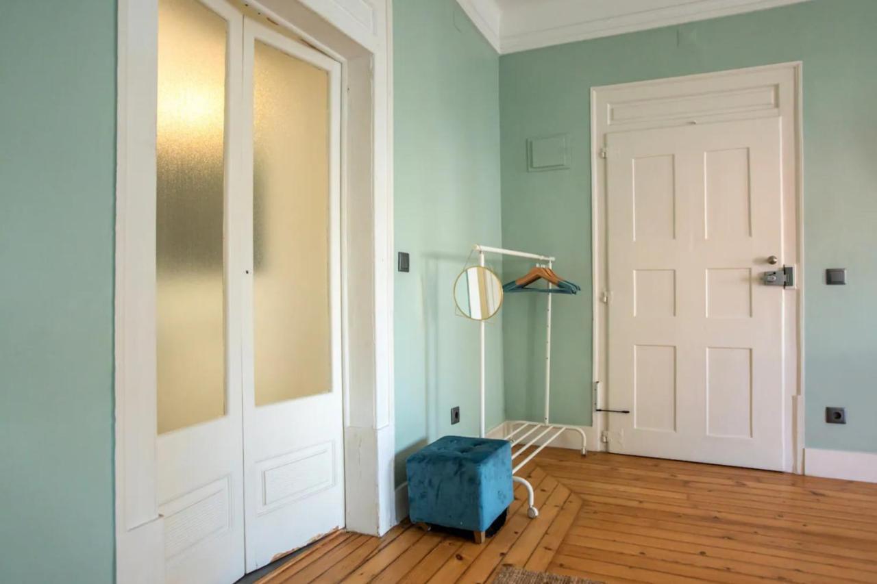 Peaceful 2bedrooms W Patio In Casa de Férias Lisboa