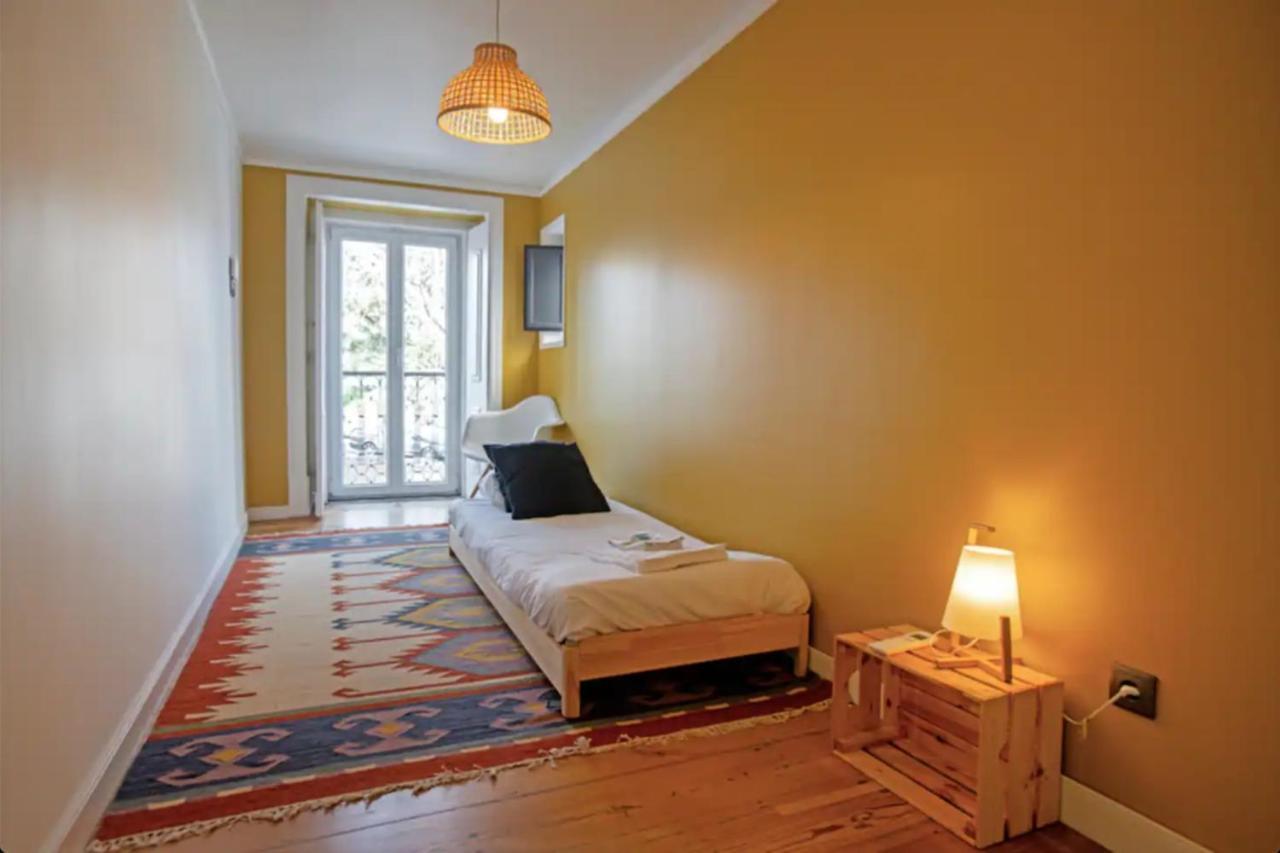 Peaceful 2bedrooms W Patio In Lisboa