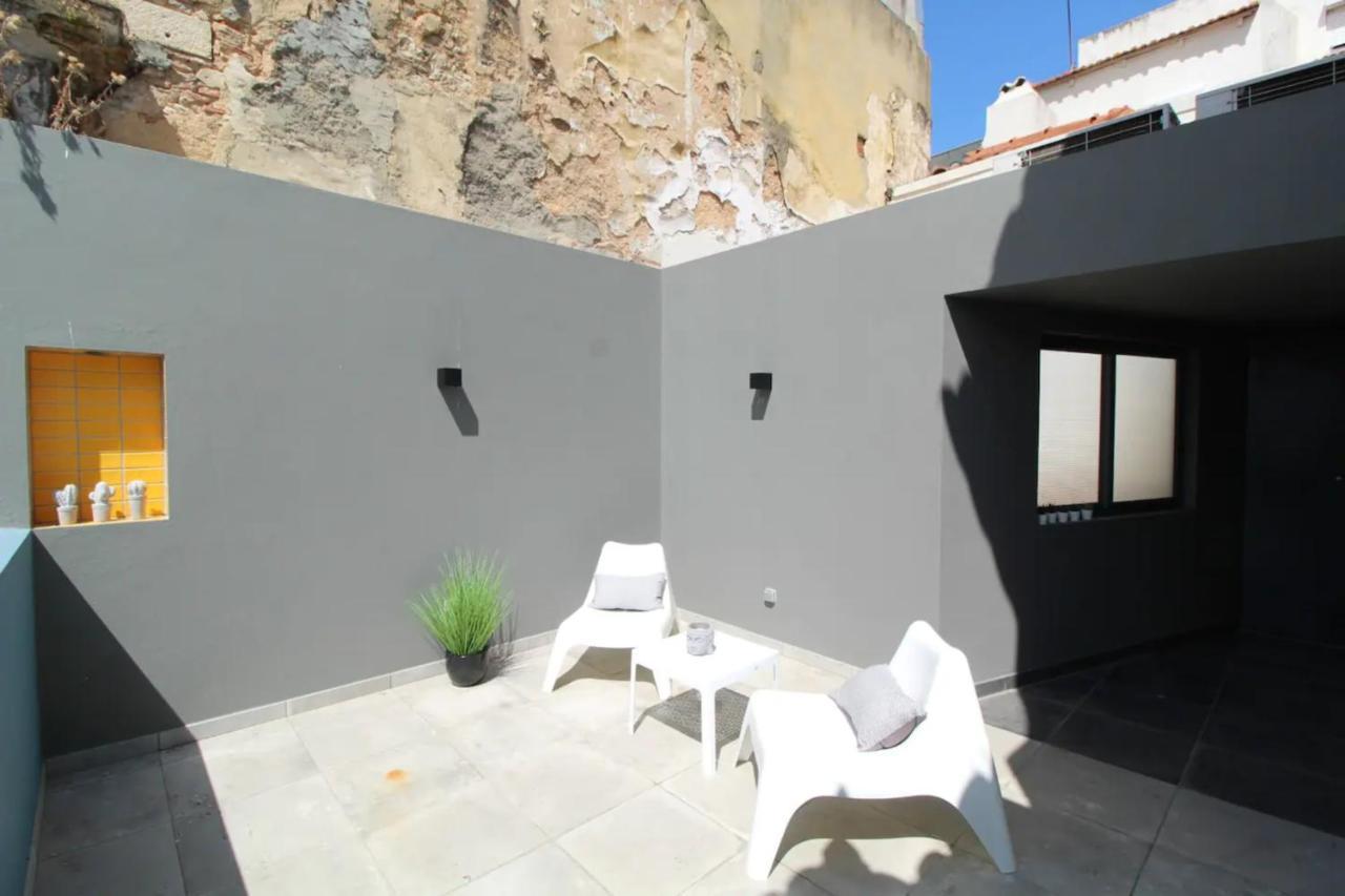 Peaceful 2bedrooms W Patio In Lisboa